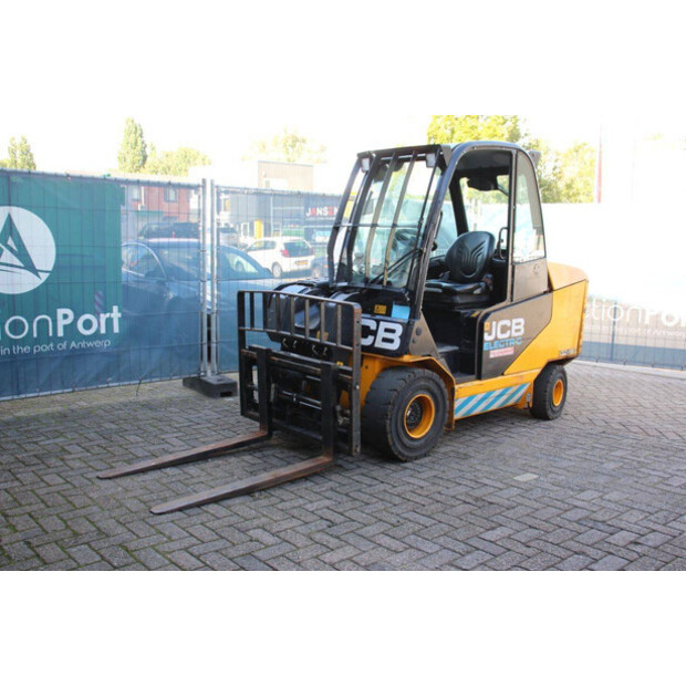 2019 JCB E30-19-43466891