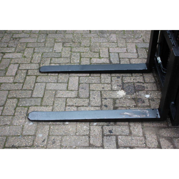 2011 تويوتا 02-8FDF30-43466960