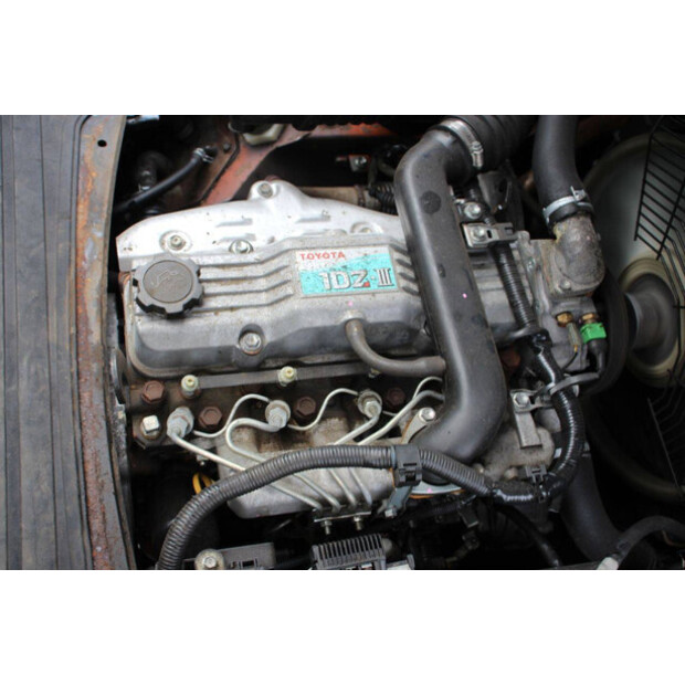 2011 تويوتا 02-8FDF30-43466968