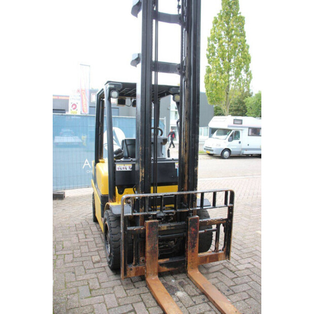 2010 Yale GDP30VX E2345-43466986