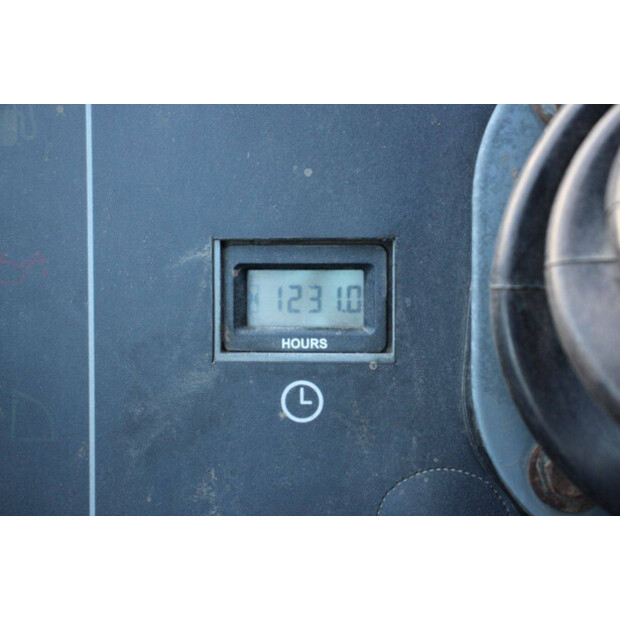 2020 تينانت S20-43467308