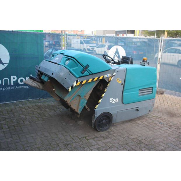 2020 تينانت S20-43467310