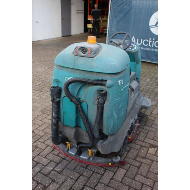 2017 تينانت T12-43467317