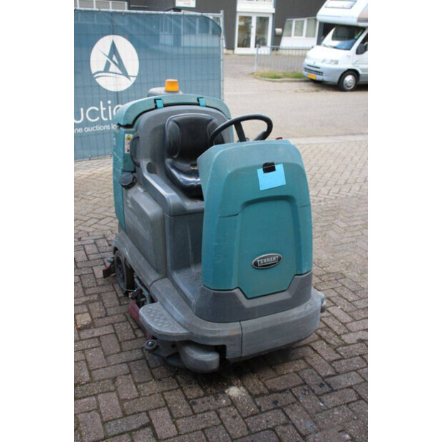 2017 تينانت T12-43467318