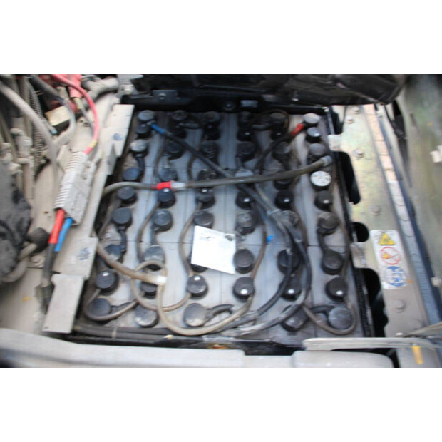 2017 تينانت T12-43467325