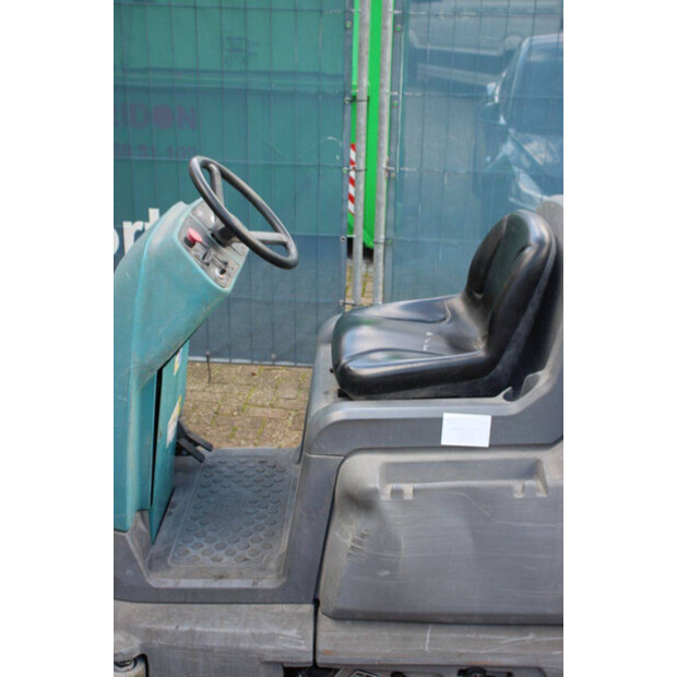 2017 تينانت T12-43467327