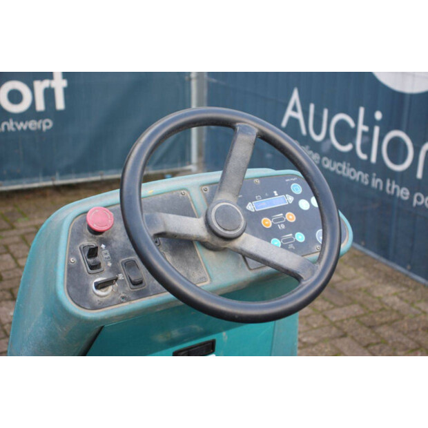 2017 تينانت T12-43467329