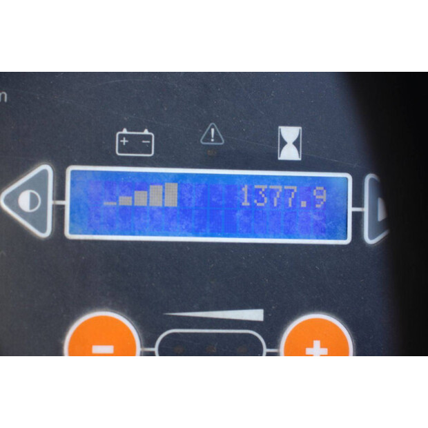 2017 تينانت T12-43467332