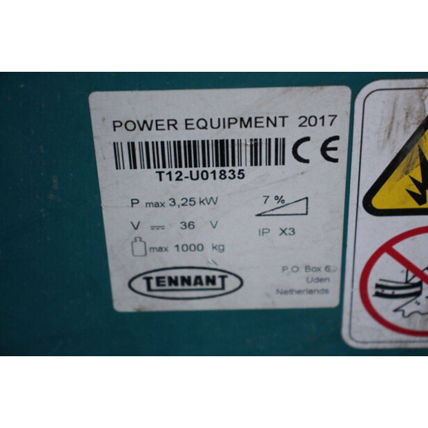 2017 تينانت T12-43467333