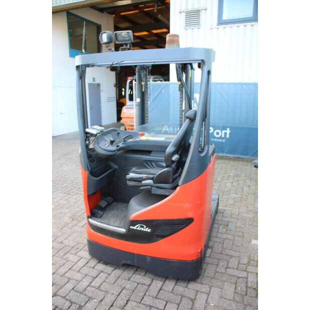 2017 ليندي R14B-01-43467585