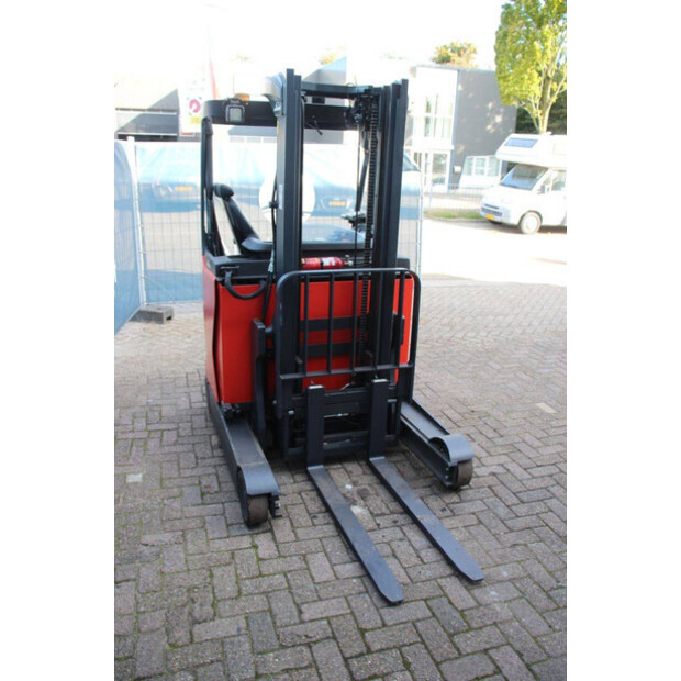 2017 ليندي R14B-01-43467586