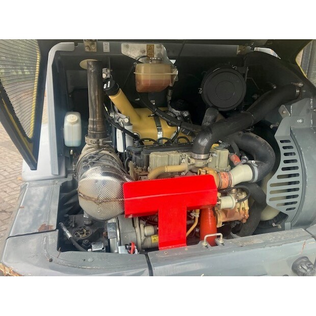 2017 كرامر-43471788