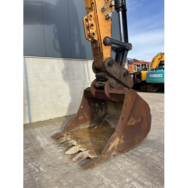 2020 Hyundai HX380L-43474981