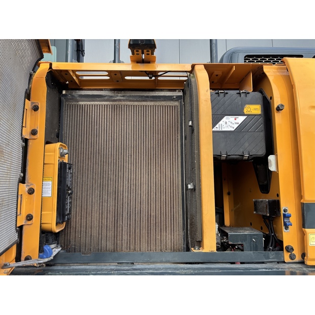 2020 Hyundai HX380L-43474996