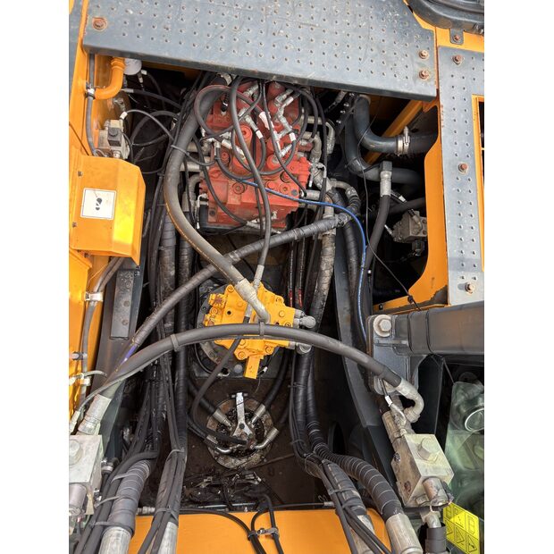 2020 Hyundai HX380L-43475000