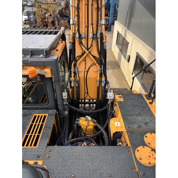 2020 Hyundai HX380L-43475003