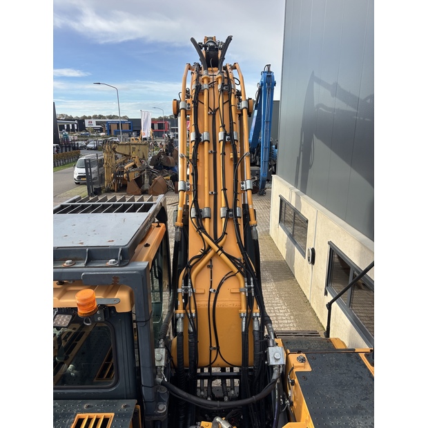 2020 Hyundai HX380L-43475004