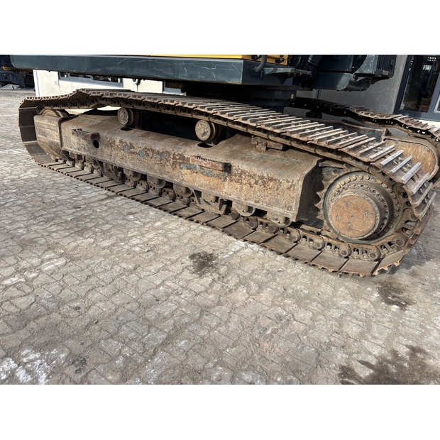 2020 Hyundai HX380L-43475005