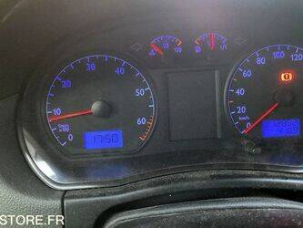 2003-volkswagen-polo-1379976-43481469