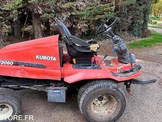 صورة ل تراكتورات زراعية كوبوتا F3060