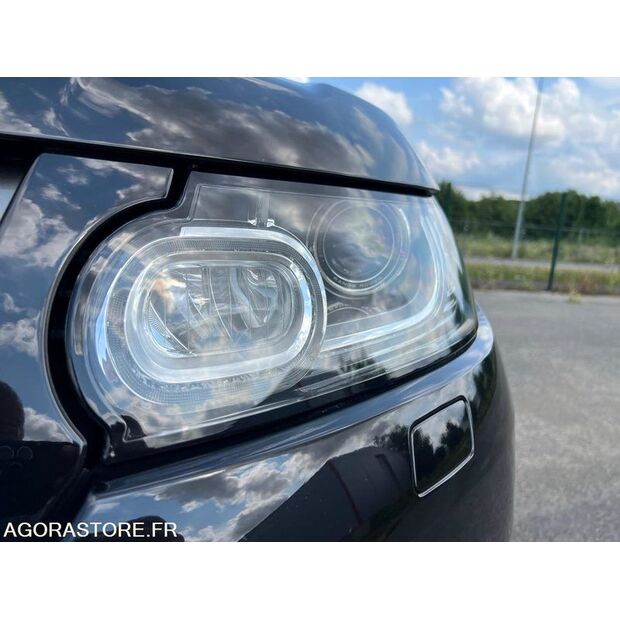 2017 Land Rover Range Rover Sport-43481783