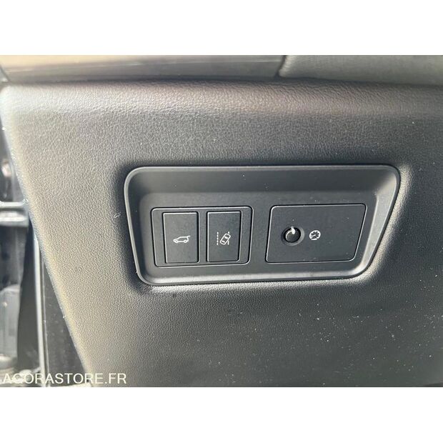 2017 Land Rover Range Rover Sport-43481787