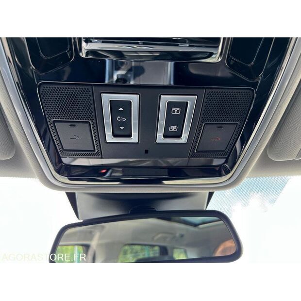 2017 Land Rover Range Rover Sport-43481790