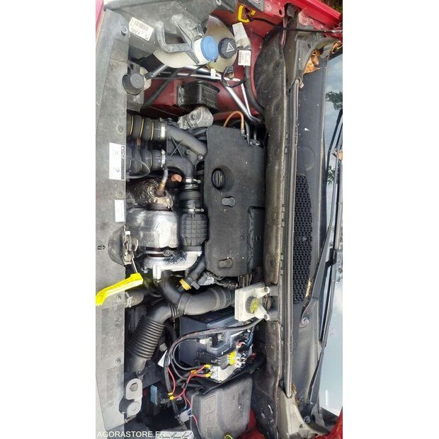 2011 سيتروين BERLINGO-43481801