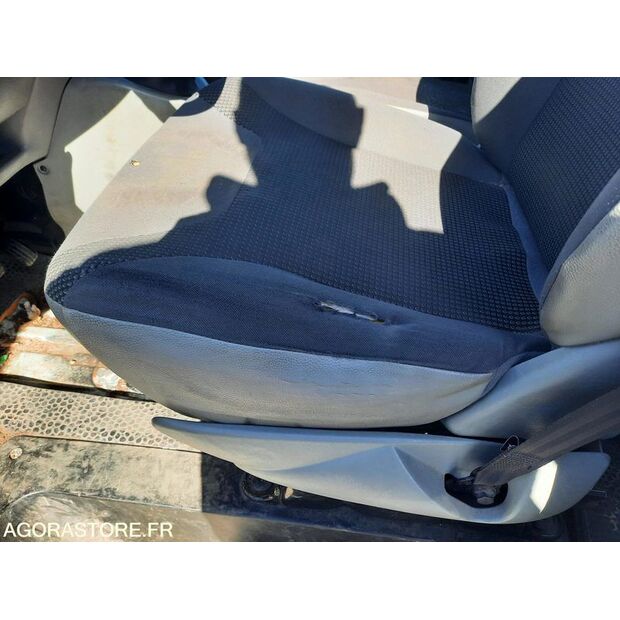 2011 Opel Vivaro-43481833