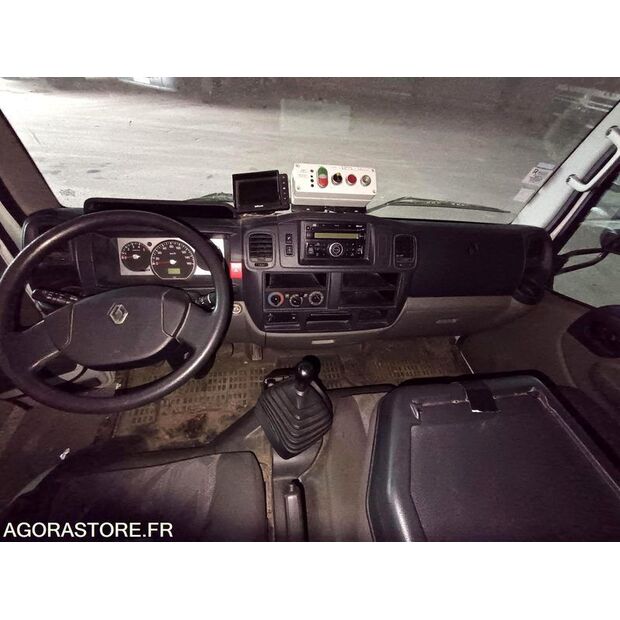 2013 Renault Maxity-43481912