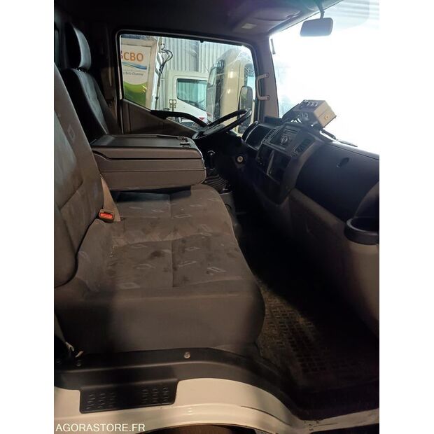 2013 Renault Maxity-43481913