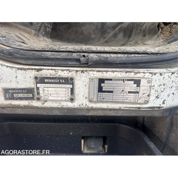 2004 رينو PREMIUM-43481935