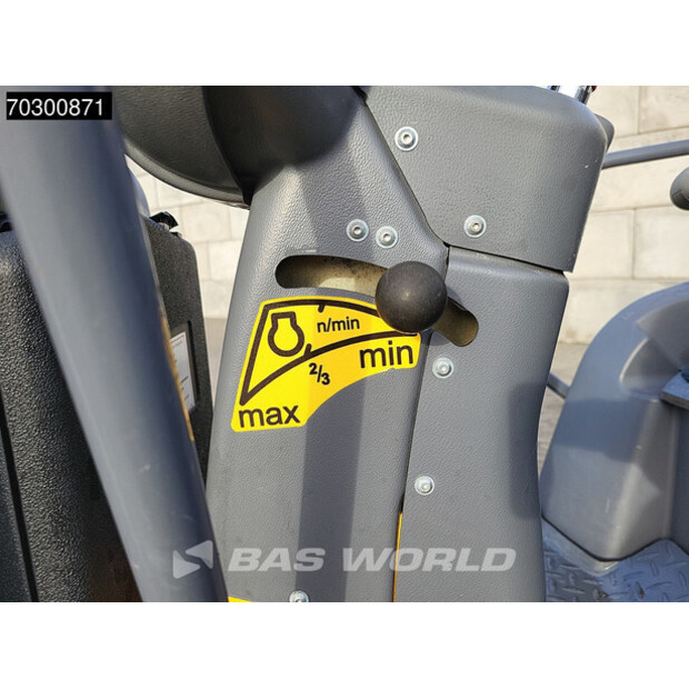 2017 HAMM HD14VV-43483415