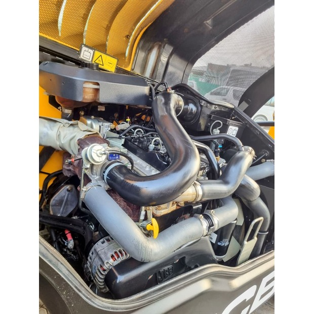 2018 جيه سي بي 540-140-43483895