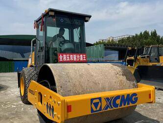 Image de ROULEAUX PNEUMATIQUES 2025 XCMG XS123J