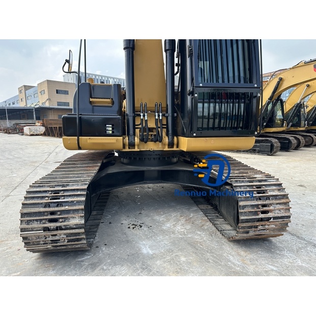 2023 كاتربيلر 320D-43484228