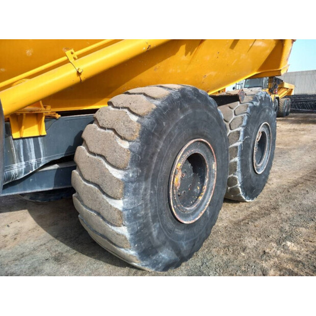 2017 Komatsu HM400-3R-43484516