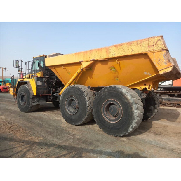 2017 Komatsu HM400-3R-43484578