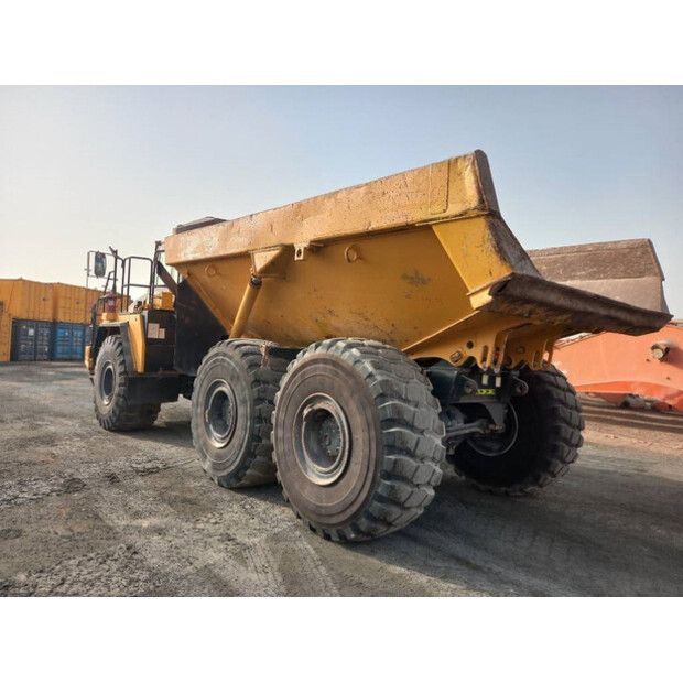 2017 Komatsu HM400-3R-43484605