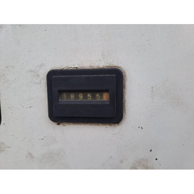 2008 GROVE RT890E-43484628