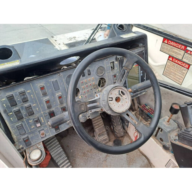 2008 GROVE RT890E-43484630