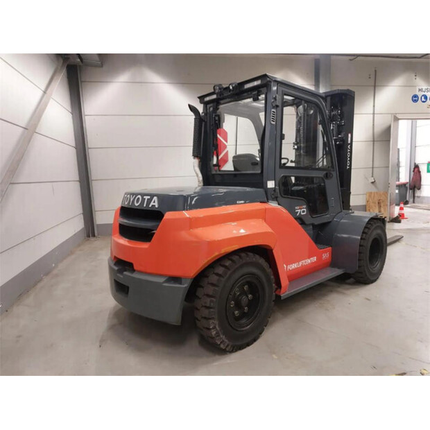 2022 تويوتا 8FD70F-43484664