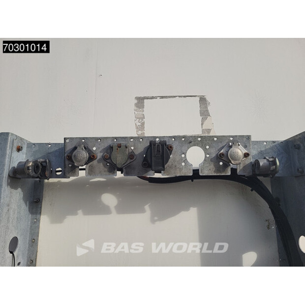 2008 تراكون OTHERS-43485344