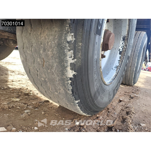 2008 تراكون OTHERS-43485357