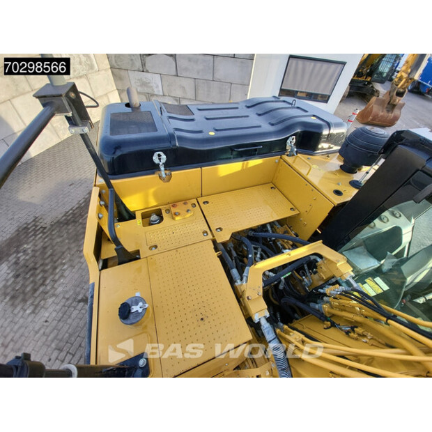 2017 كاتربيلر 323FL-43485418