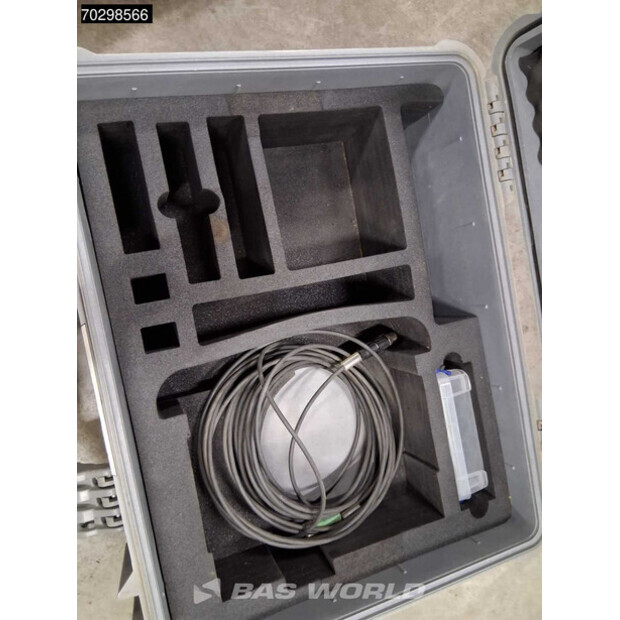 2017 كاتربيلر 323FL-43485439