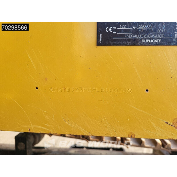 2017 كاتربيلر 323FL-43485446