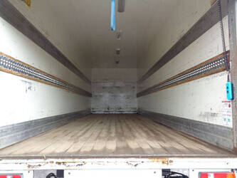 2006-mercedes-benz-axor-1823-1380168-43486142