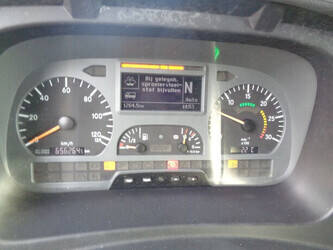 2006-mercedes-benz-axor-1823-1380168-43486149