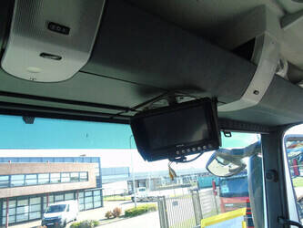 2009-man-others-43486230